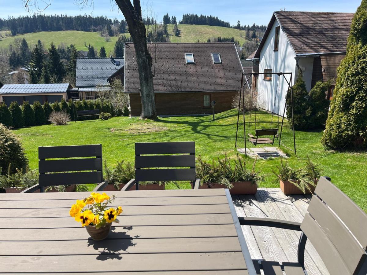 Rodinne Apartmany Rafael Bedrichov Bedřichov Exterior foto